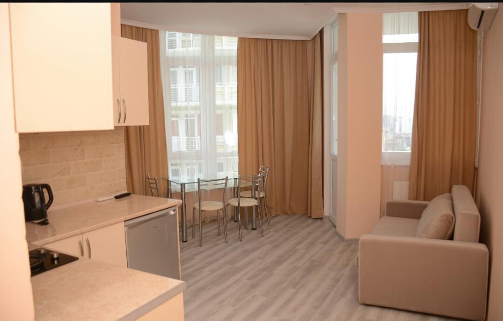 G.M.M Apartaments Batoumi Extérieur photo